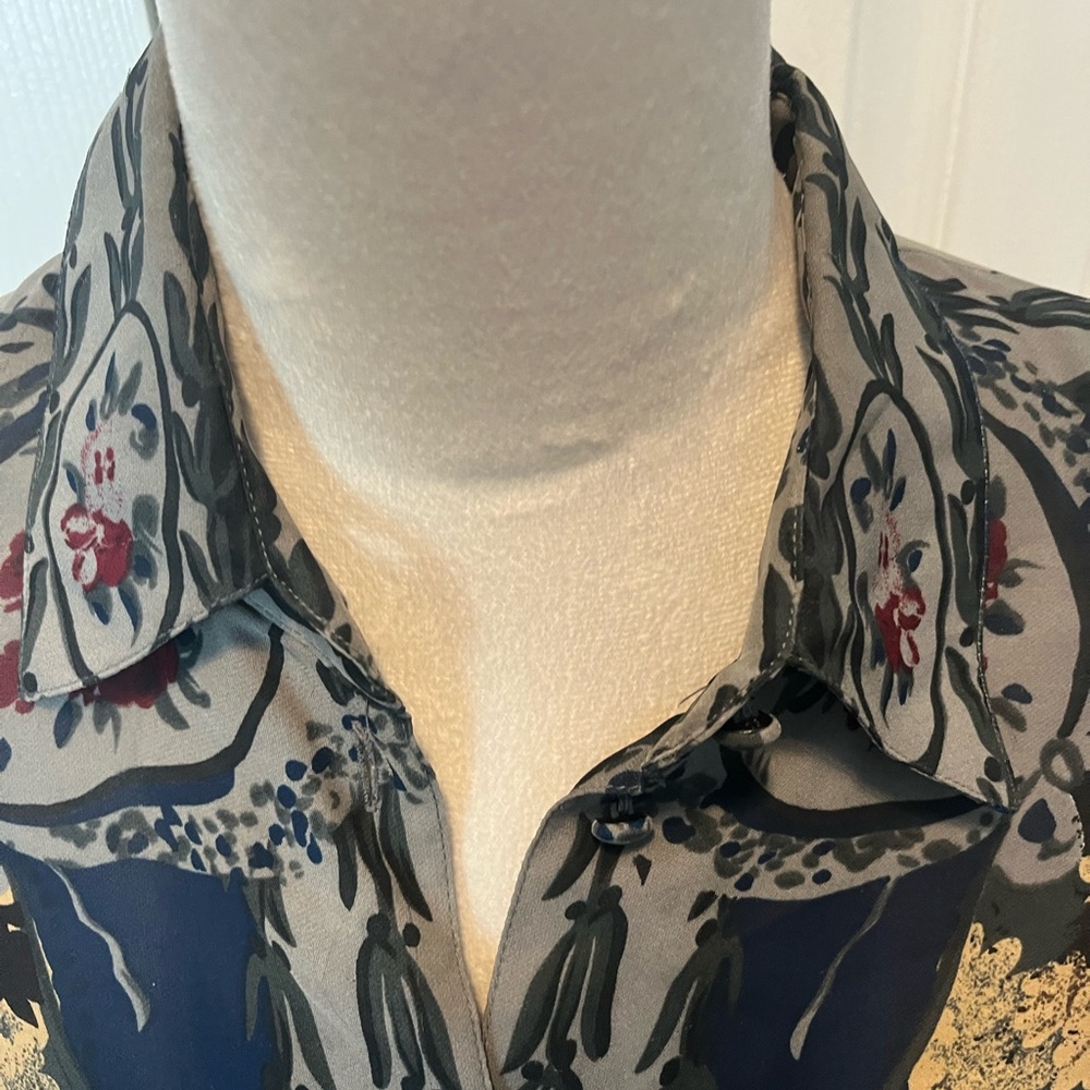 Holt Renfrew Silky Navy & Gold Printed Button-Down Shirt Size 10 Dry Cleaned - Picture 7 of 12